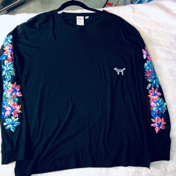 PINK Victoria's Secret Pants - VS PINK LARGE LIMITED EDITION OUTFIT